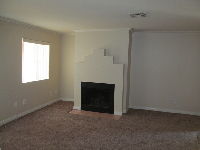 Building Photo - 2+2 VERY NICE APARTMENT AVAILABLE FOR RENT...
