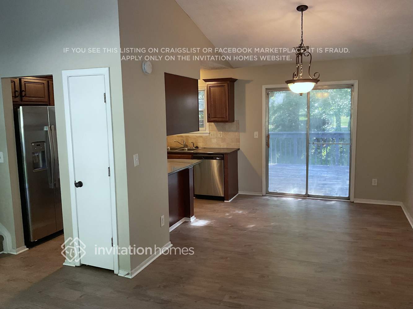 Building Photo - 180 Birch Rill Dr