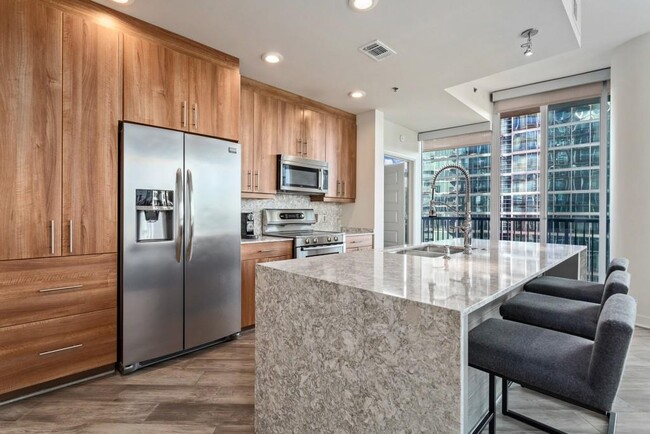 Building Photo - 1080 Peachtree St NE