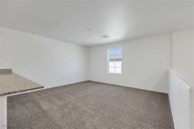 Building Photo - 4561 Woolcomber St
