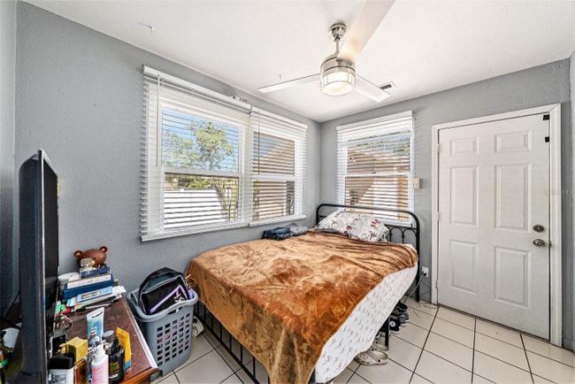 Building Photo - 1432 San Juan Ct
