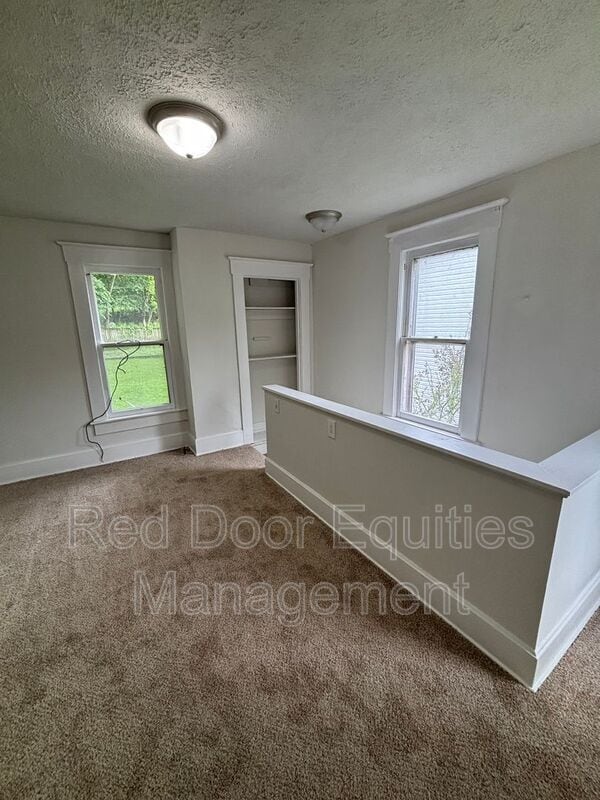 Building Photo - 1207 N Columbus St