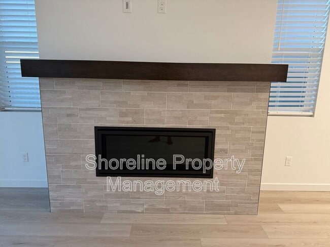 Building Photo - 12349 W Norterra Ln