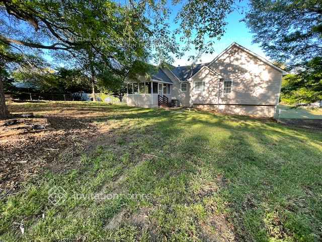 Building Photo - 425 Austin Dr