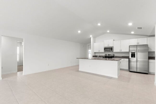 Building Photo - LIKE NEW Home For Rent in North Park Isle!