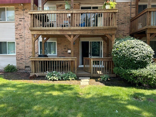 Building Photo - 1875 Tall Oaks Dr
