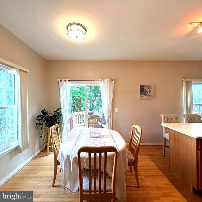Building Photo - 43100 Sherbrooke Terrace