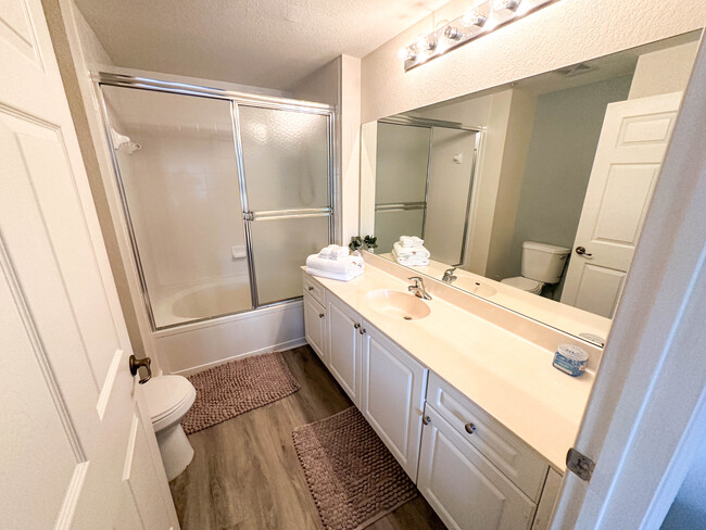 Building Photo - 2917 Tuscany Ct
