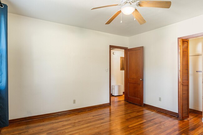 Building Photo - 1605 Akridge Dr