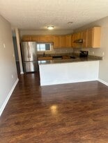 Building Photo - 109 Rystan Pl