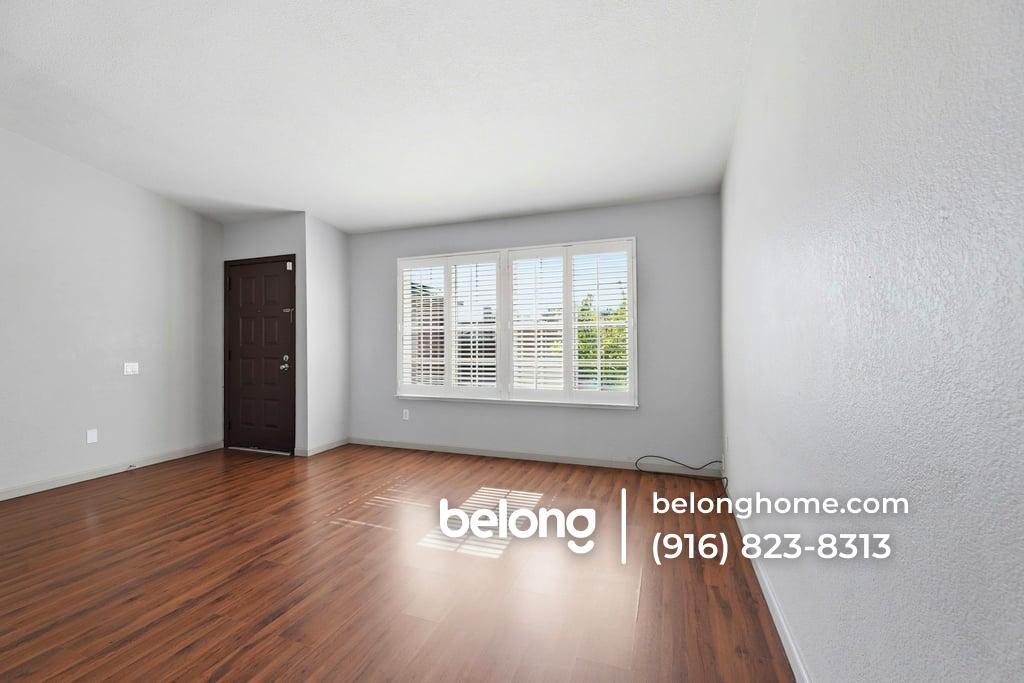 Building Photo - 7137 Reyn Oaks Way