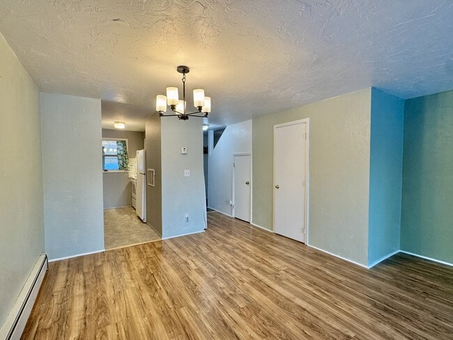 Building Photo - 3264 Mendenhall Loop Rd