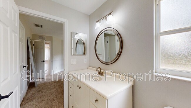 Building Photo - 4026 Banbury Cir