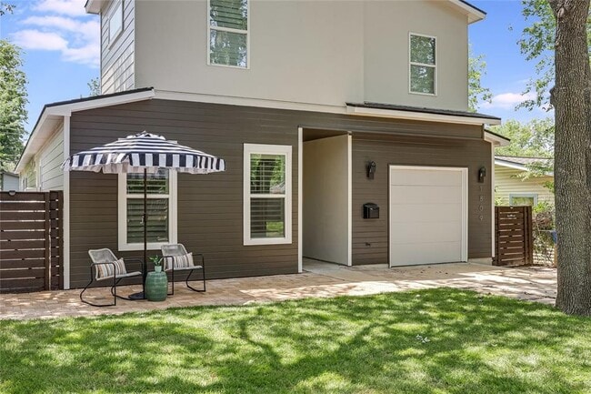 Building Photo - 1809 Pasadena Dr