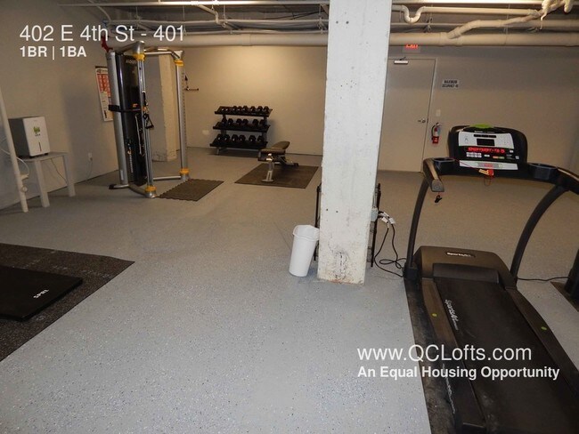 Building Photo - Halligan Coffee Company Lofts- 1 BR Riverview
