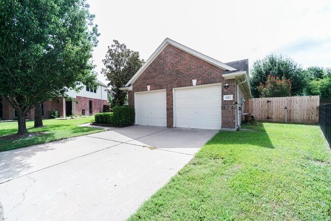 Building Photo - 5602 Painted Trail Dr