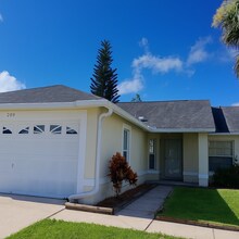 Building Photo - Kissimmee Single Family 3x2  Home!