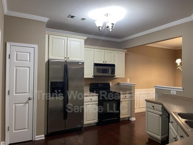 Building Photo - 2673 Winslow Ridge Dr NE