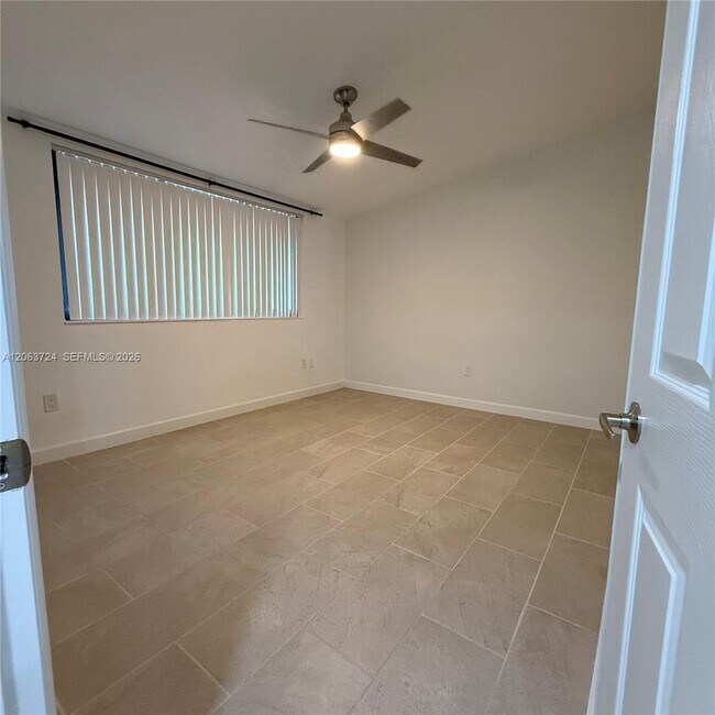 Building Photo - 10672 SW 79th Terrace