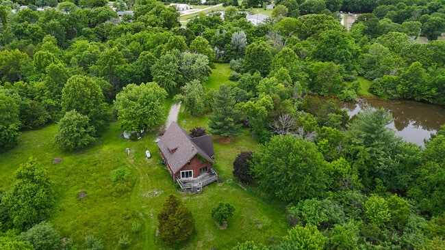 Building Photo - 4284 State Rd J