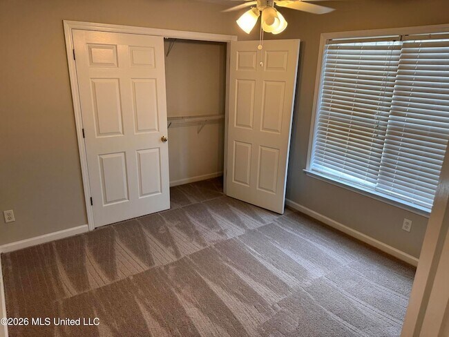 Building Photo - 3803 Lake Village Cove