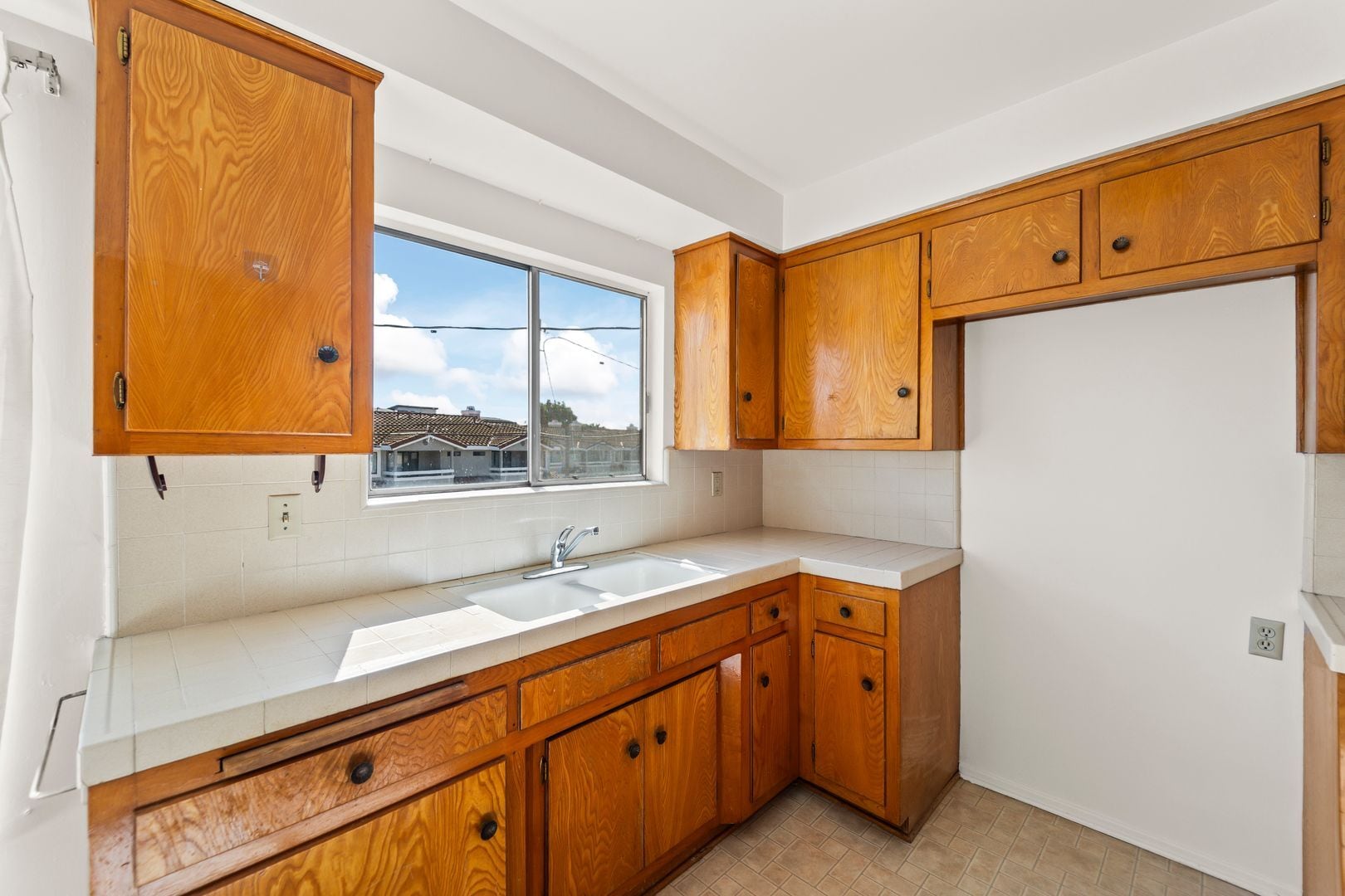 Building Photo - 9628 Lower Azusa Rd