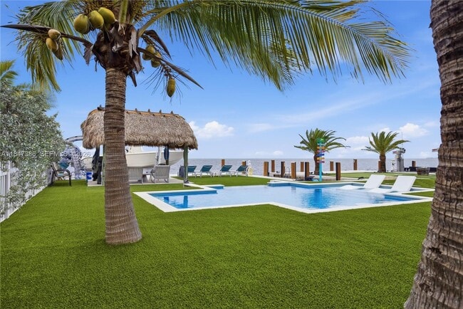 Building Photo - 235 Tavernier Dr