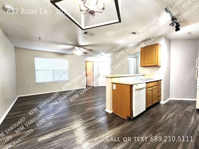 Building Photo - 637 Buoy Ln