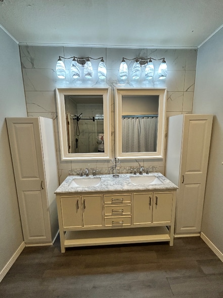 Building Photo - 251 1st Ave S