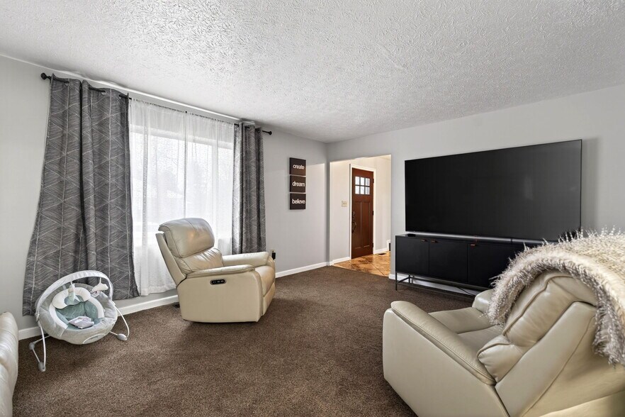 Building Photo - 4432 Renwood Dr