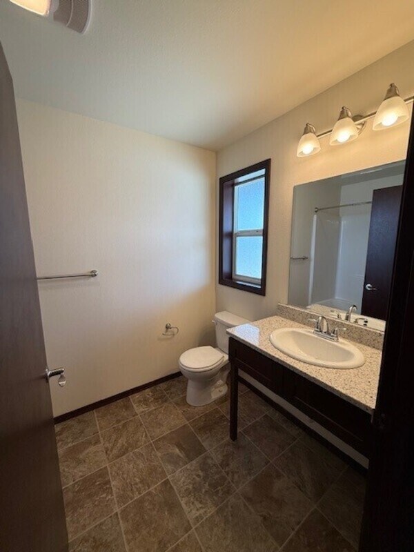 Building Photo - 2040 Andress Ln