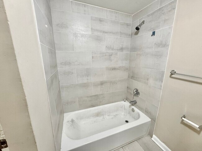 Building Photo - 1761 Winston Dr