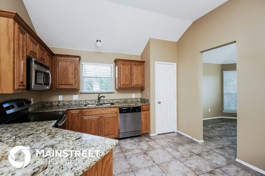 Building Photo - 2705 Wildridge Ct