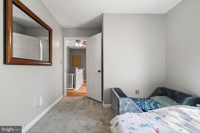 Building Photo - 127 Pilgrim Cove