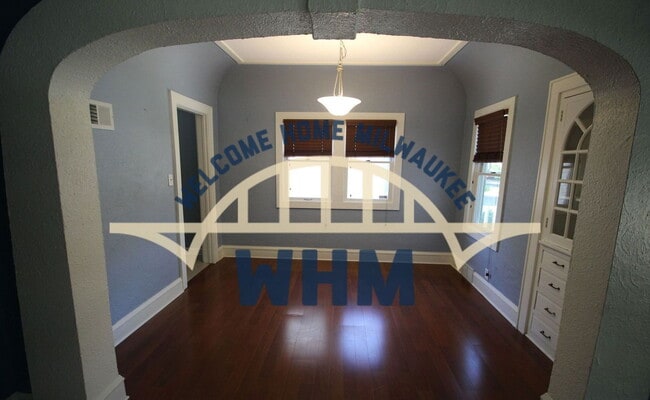 Building Photo - 3608 N 49th St