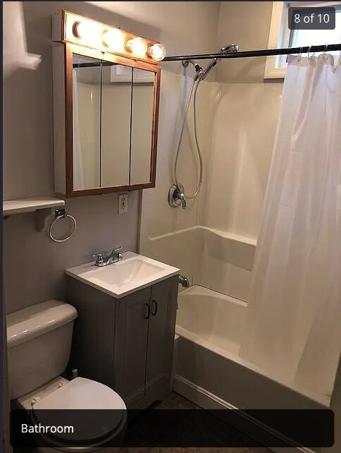 Building Photo - 2 bedroom 1 Bath in Worcester, MA