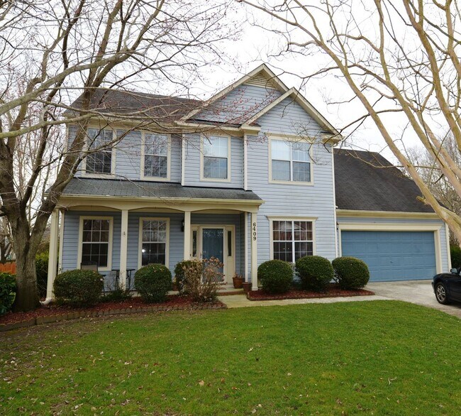 Building Photo - Quiet Cul-de -sac