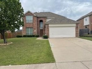 Building Photo - 1740 Hidden Brook Dr