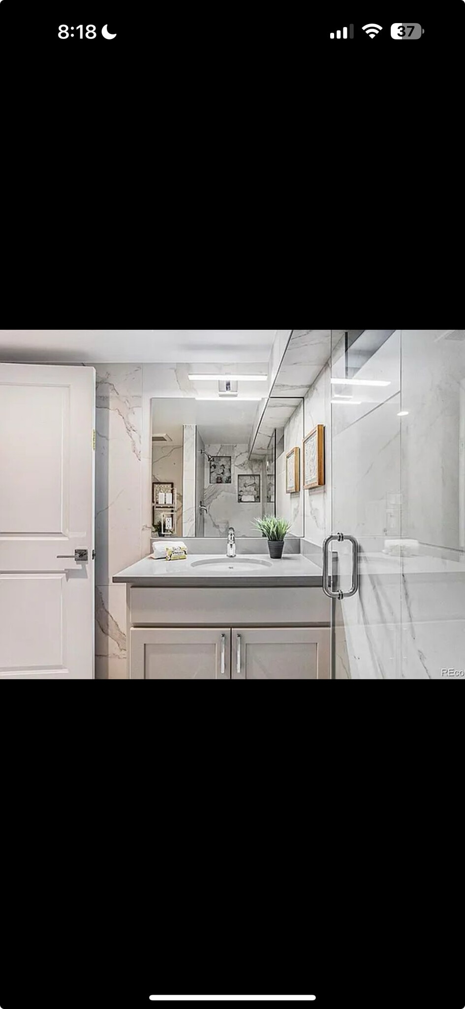 Bath 2 - 406 S Pearl St