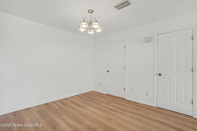 Building Photo - 3915 Vista Oaks Cir NE