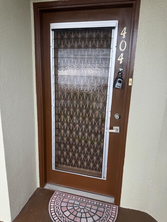 Building Photo - 1500 SW 131st Way