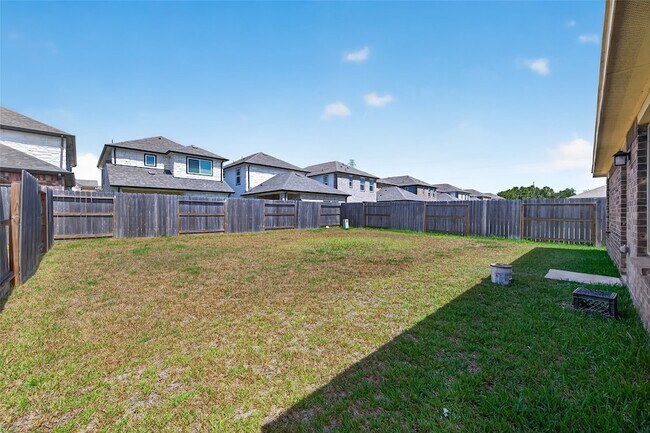Building Photo - 27022 Breakaway Ln