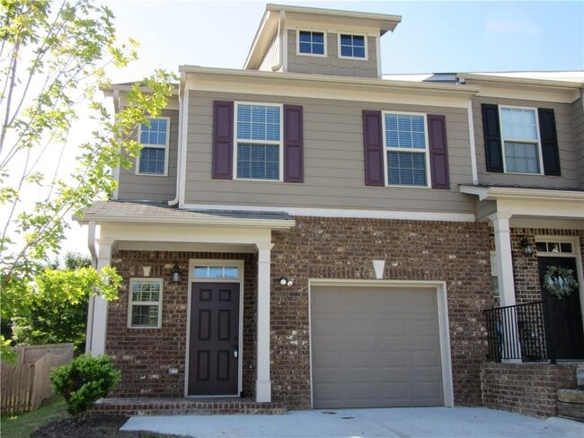 Primary Photo - 2729 Morgan Glen Rd NE