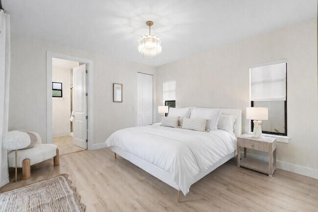 Building Photo - 7606 S Olive Ave