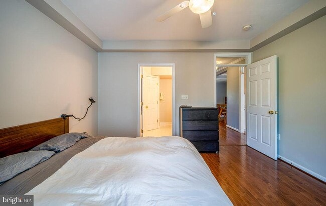 Building Photo - 702 Norfolk Ln