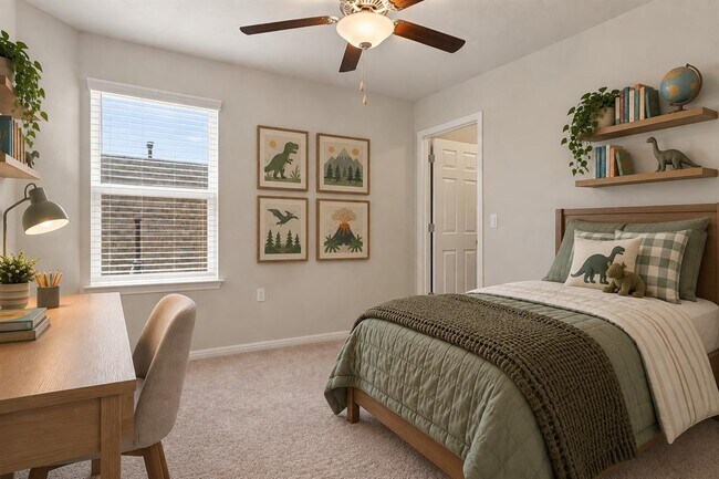 Building Photo - 609 Falkland Trace