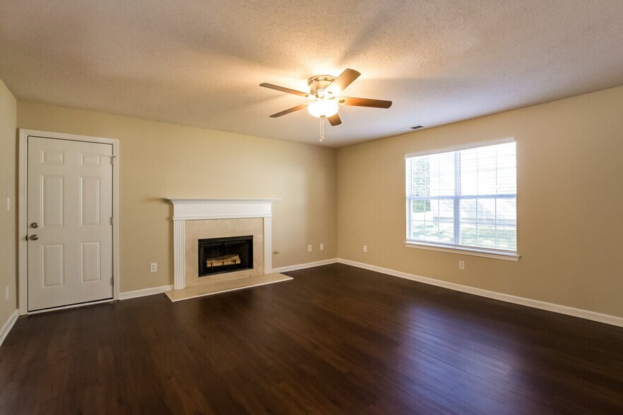 Building Photo - 4415 Pipestone Pl