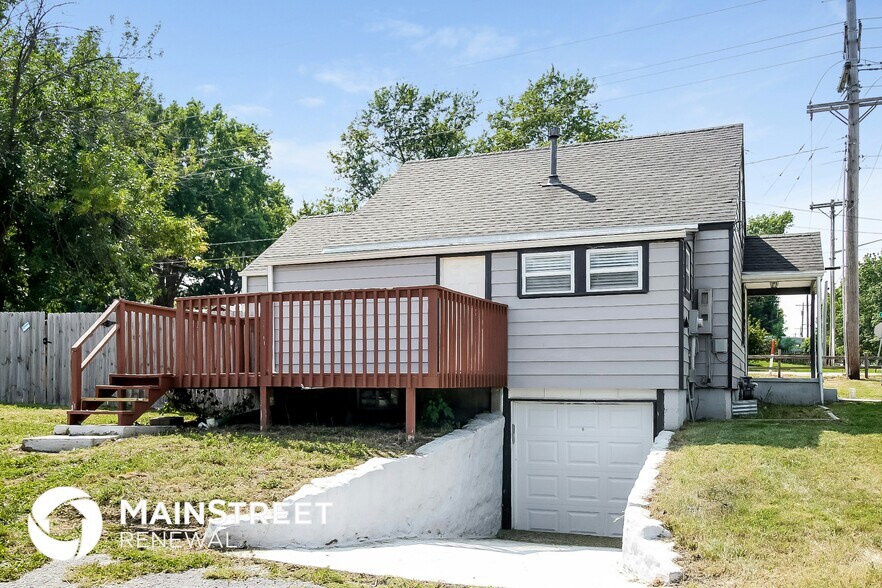Building Photo - 501 S Lacy Rd