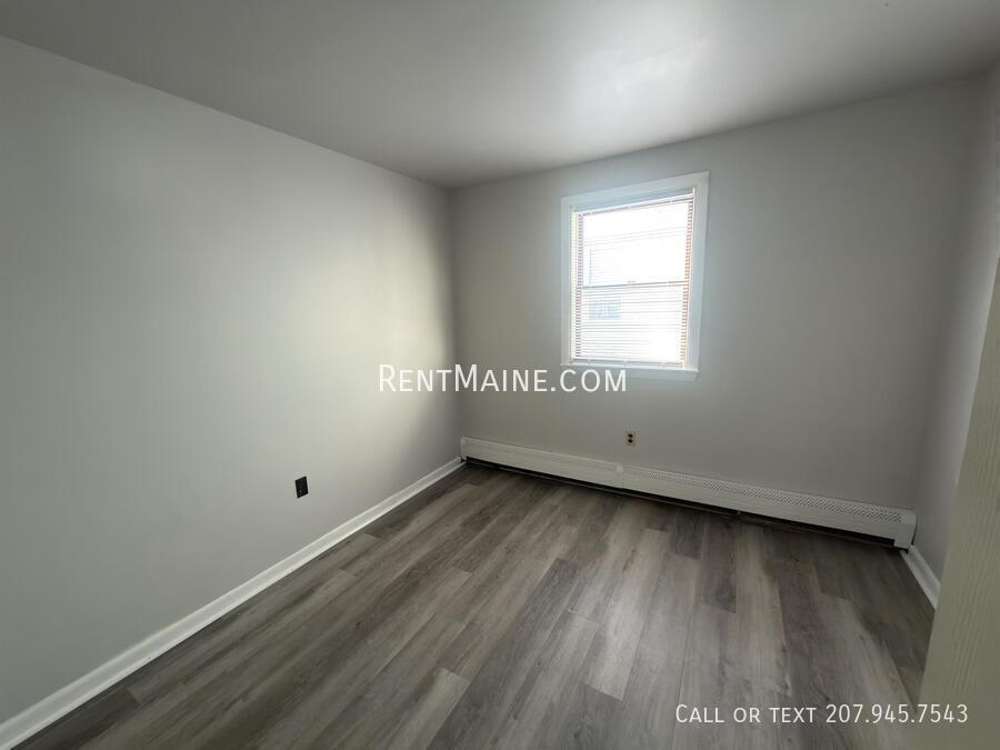 Building Photo - 47 Sanford St