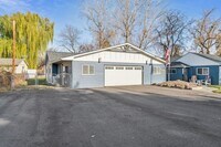 Building Photo - 4306 Plum St